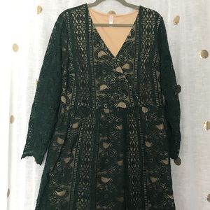 Emerald, Longsleeve Lace Dress
